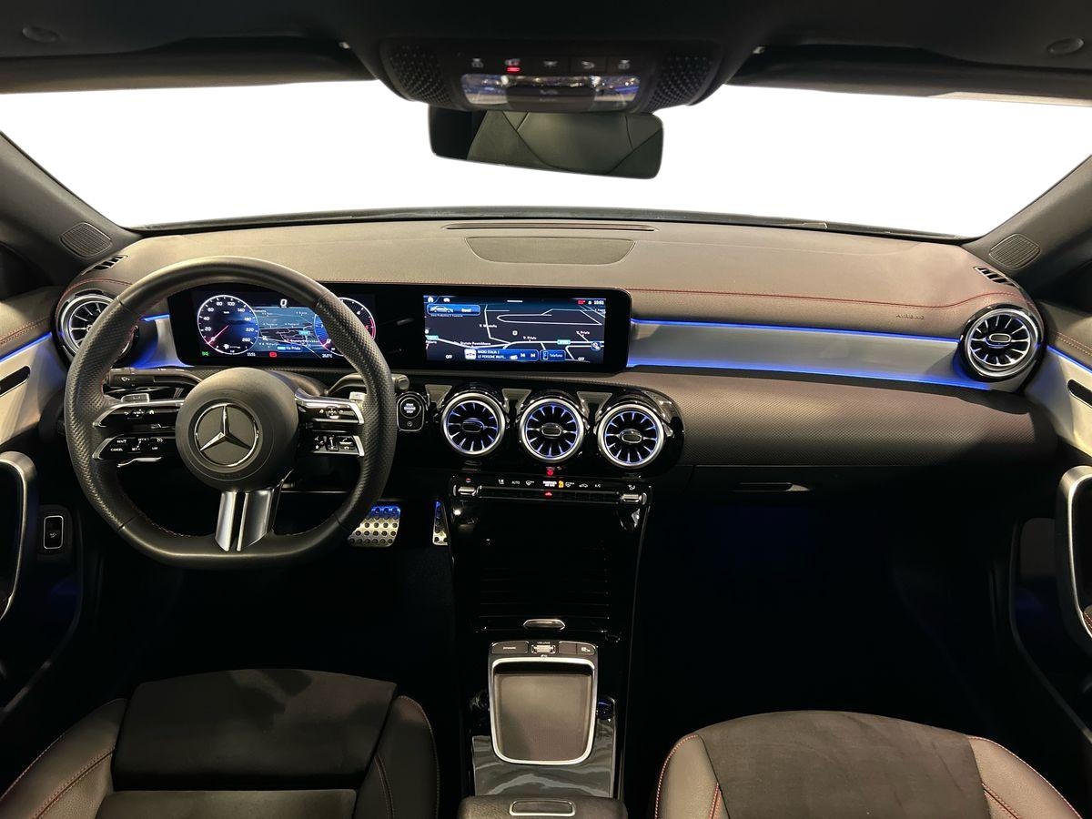 Mercedes CLA Coupé CLA Coupe 200 D AMG Line Premium Plus 8G-DCT - 9