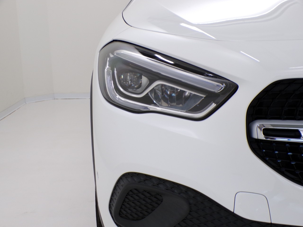 Mercedes GLA GLA 180 D Sport Plus 8G-DCT - 5