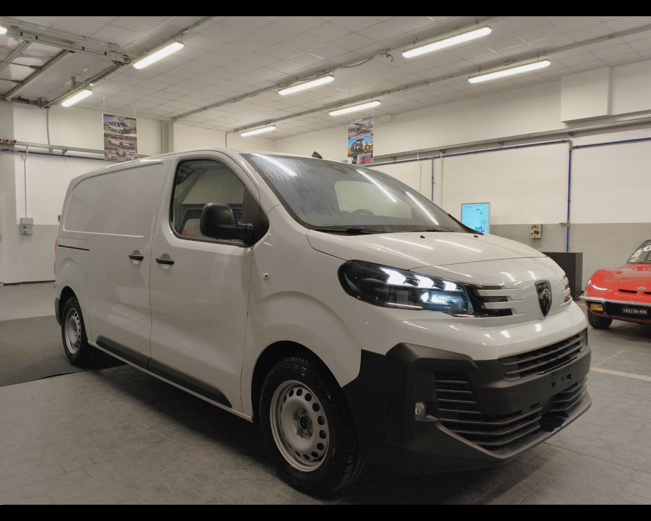 Foto PEUGEOT e-EXPERT Standard- Pacco batteria 75 kWh