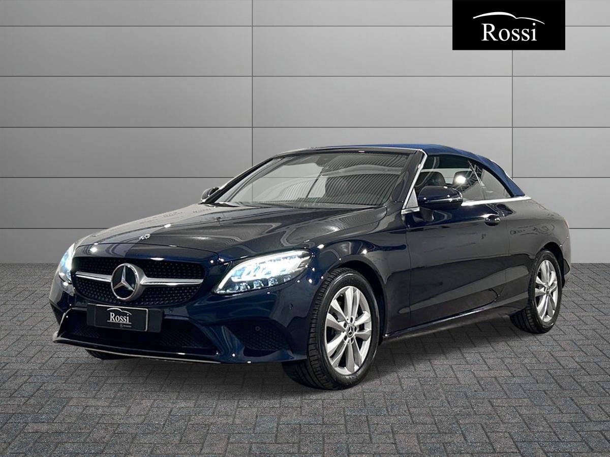 Classe C-A205 2018 Cabrio – C Cabrio 220 d Sport 4matic auto