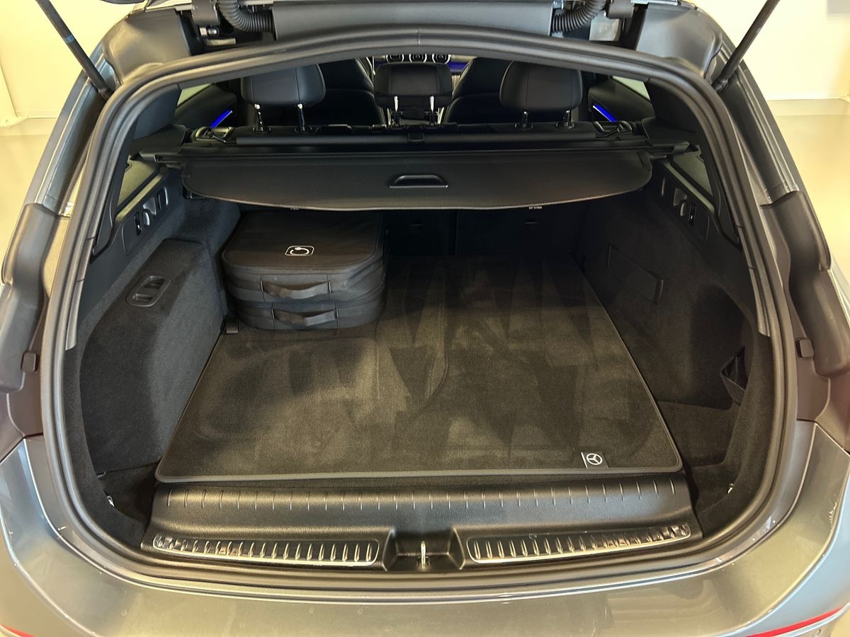 Mercedes Classe C Station Wagon Classe C Station Wagon 300 de Plug in hybrid AMG Line Advanced 9G-Tronic - 8