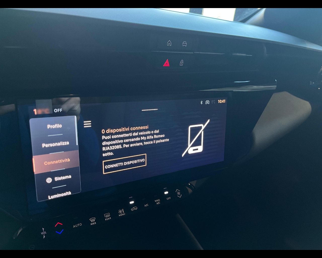 Foto ALFA ROMEO Junior Ibrida Ibrida 1.2 136cvHybrid Edct6