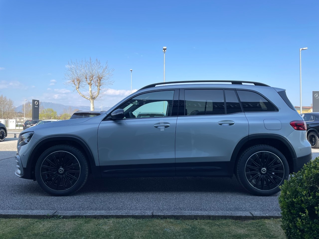 Mercedes GLB GLB 200 d 4Matic Automatic AMG Line ADVANCED PLUS - 4