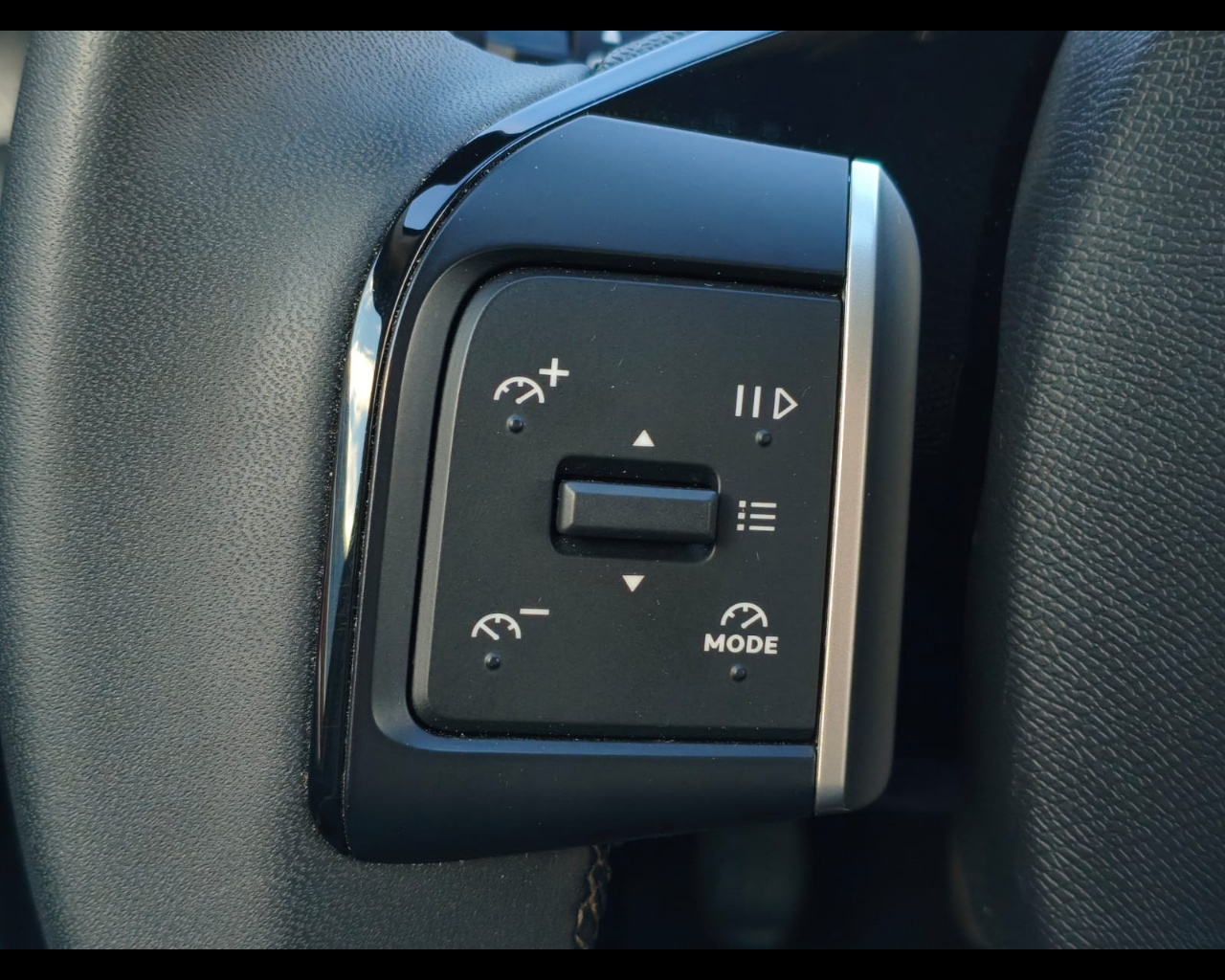 Foto CITROEN C3 1.2 puretech turbo Max 100cv s&s