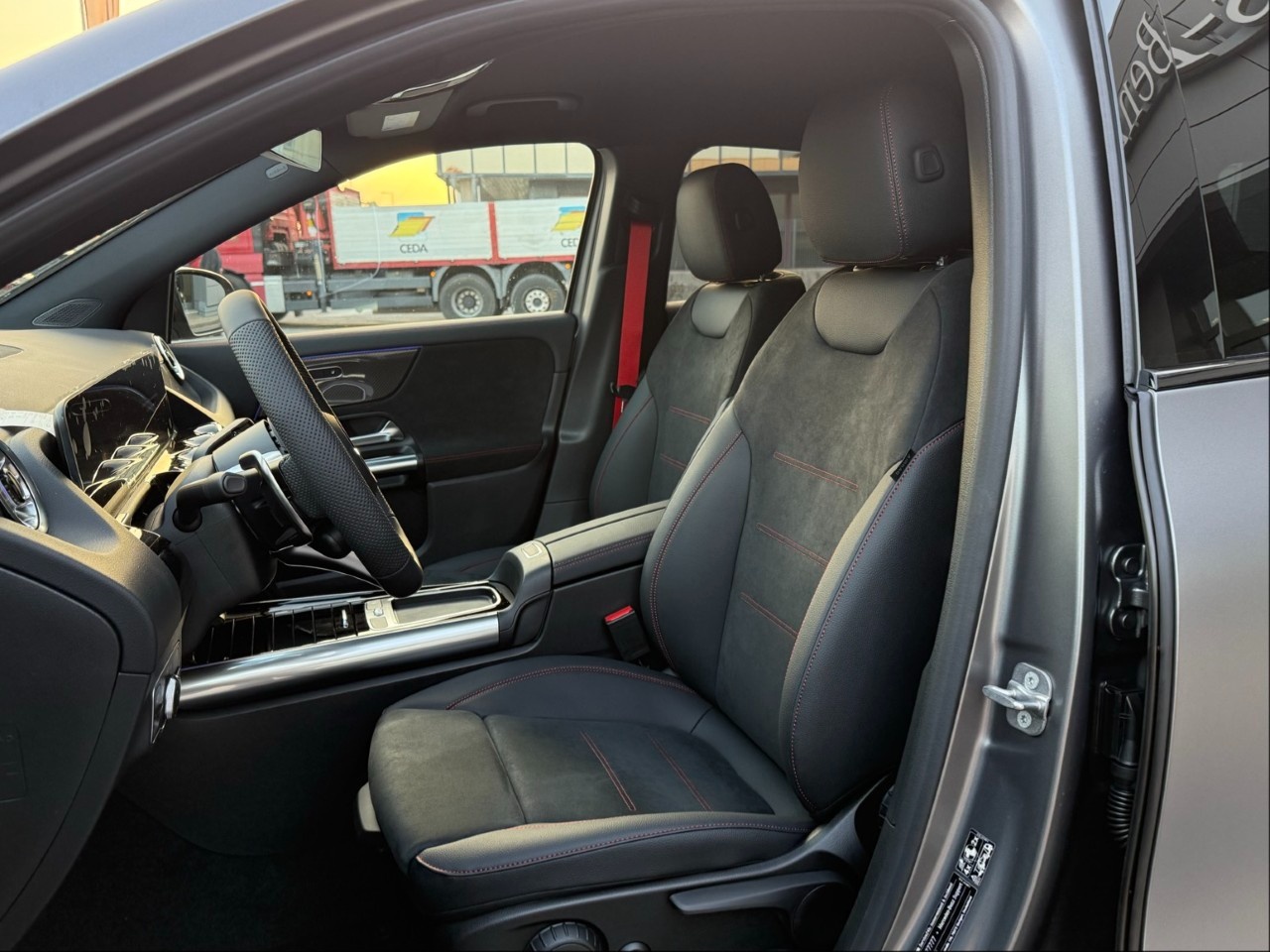 Mercedes-AMG GLA AMG GLA 35 AMG 4Matic ADVANCED PLUS - AMG - 10