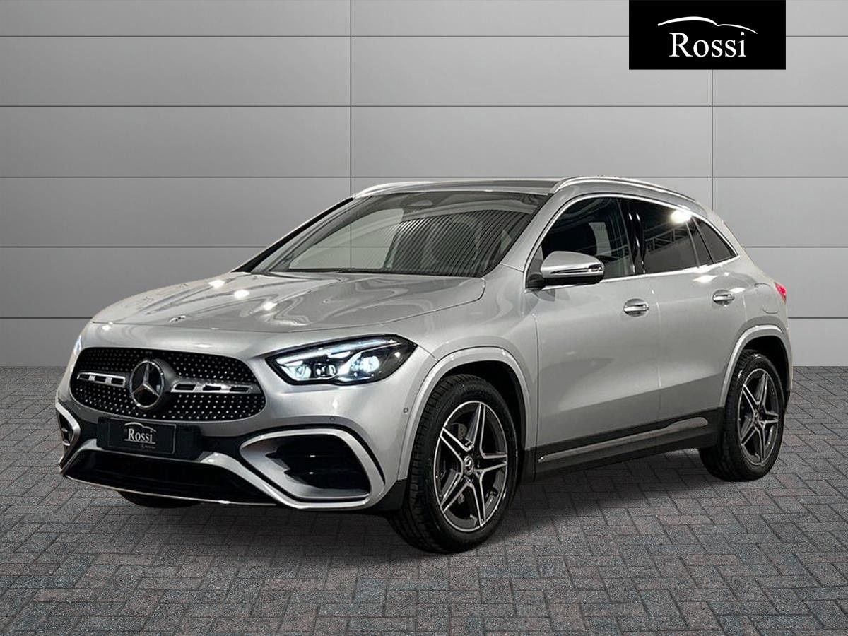 Mercedes-Benz GLA 180