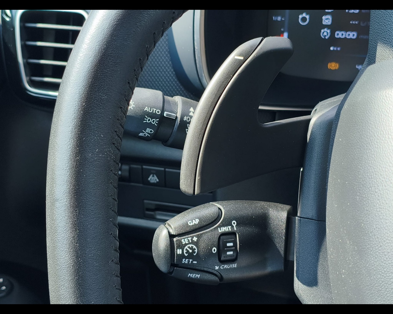 Foto CITROEN C5 Aircross 1.5 bluehdi Shine s&s 130cv eat8