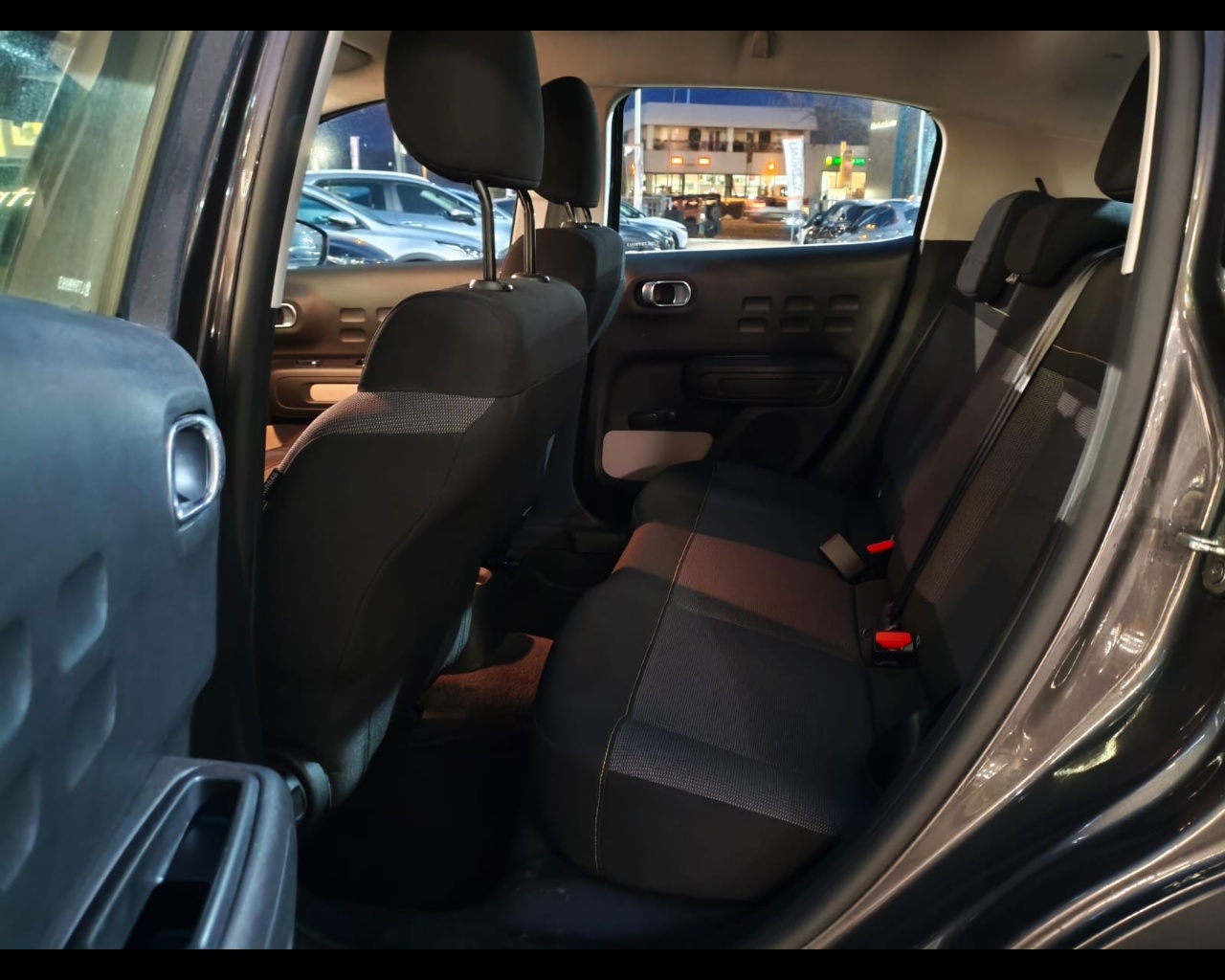 Foto CITROEN C3 1.2 puretech Feel s&s 83cv  