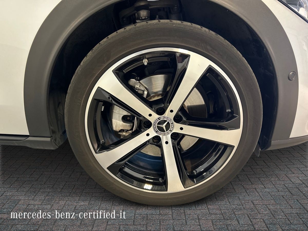Mercedes  Classe C Station Wagon All-Terrain 220 d Mild hybrid Advanced Mountain Edition 4Matic 9G-Tronic - 17