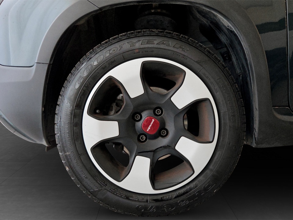 FIAT Panda 1.0 firefly hybrid Cross s&s 70cv 5p.ti Ibrida usato - 18