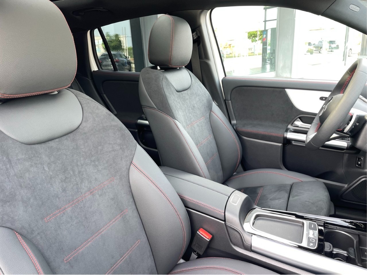 Mercedes GLA GLA 200 d Automatic AMG Line ADVANCED PLUS - 14