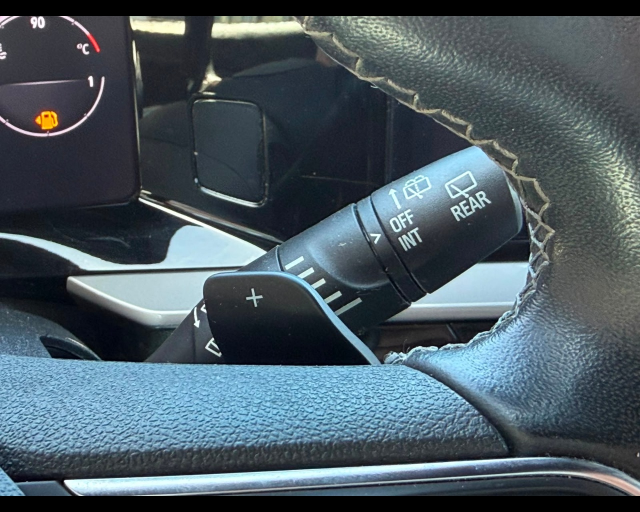 Foto OPEL Mokka 1.2 t Ultimate s&s 130cv at8