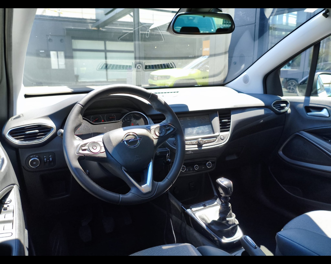 Foto OPEL Crossland 1.2 Elegance s&s 110cv