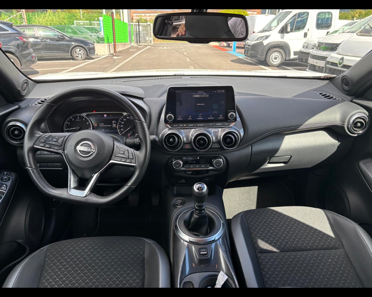 Foto NISSAN Juke 1.0 dig-t N-Design 114cv