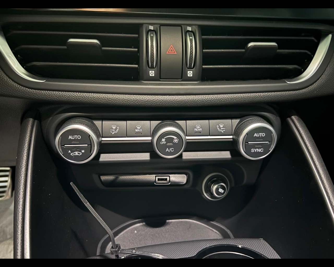 Foto ALFA ROMEO Giulia Diesel 160cv Sprint