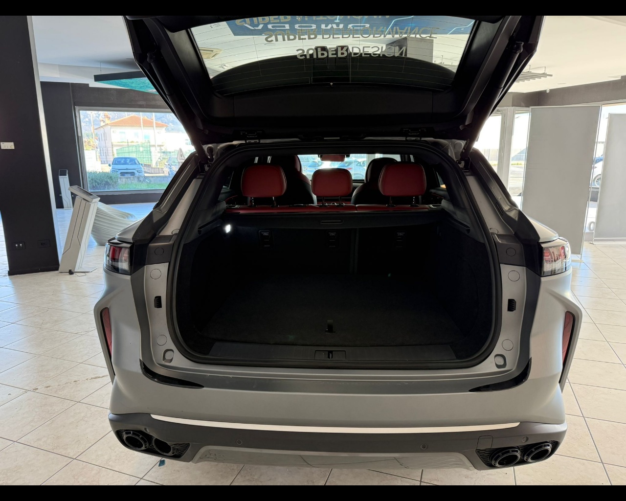 Foto OMO Omoda 9 1.5 tgdi phev i-awd