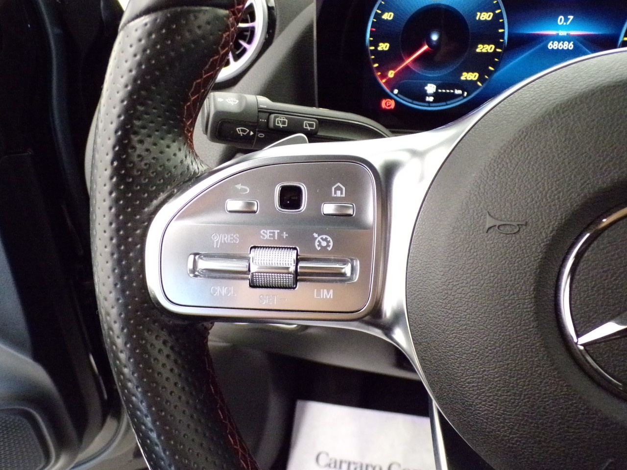 Mercedes GLA GLA 200 D Premium 4Matic 8G-DCT - 16