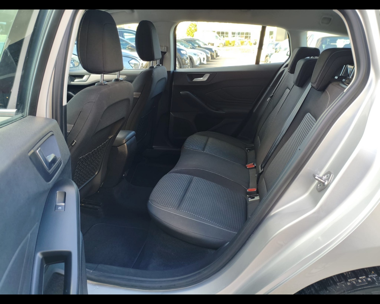 Foto FORD Focus SW 1.5 ecoblue Business s&s 120cv