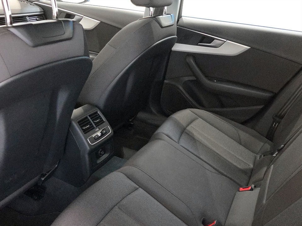 AUDI A4 Avant 40 2.0 tdi mhev quattro 204cv s-tronic Ibrida usato - 16