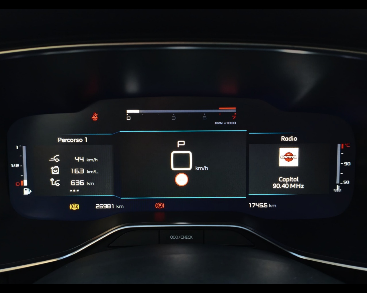 Foto CITROEN C5 Aircross 1.5 bluehdi Shine s&s 130cv eat8