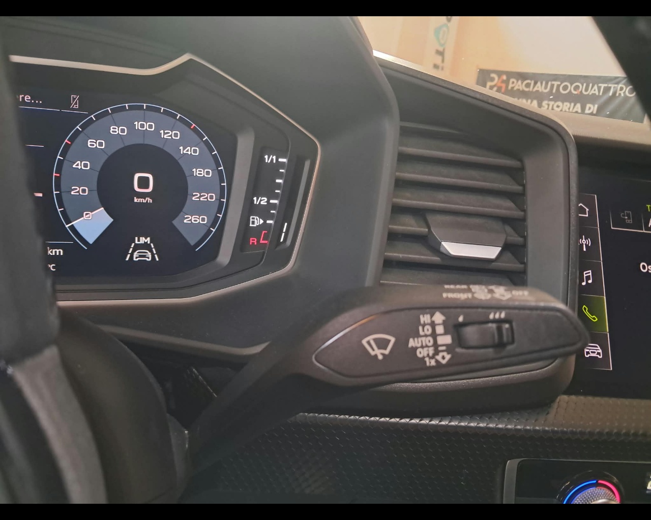 Foto AUDI A1 Sportback 30 1.0 tfsi 110cv s-tronic