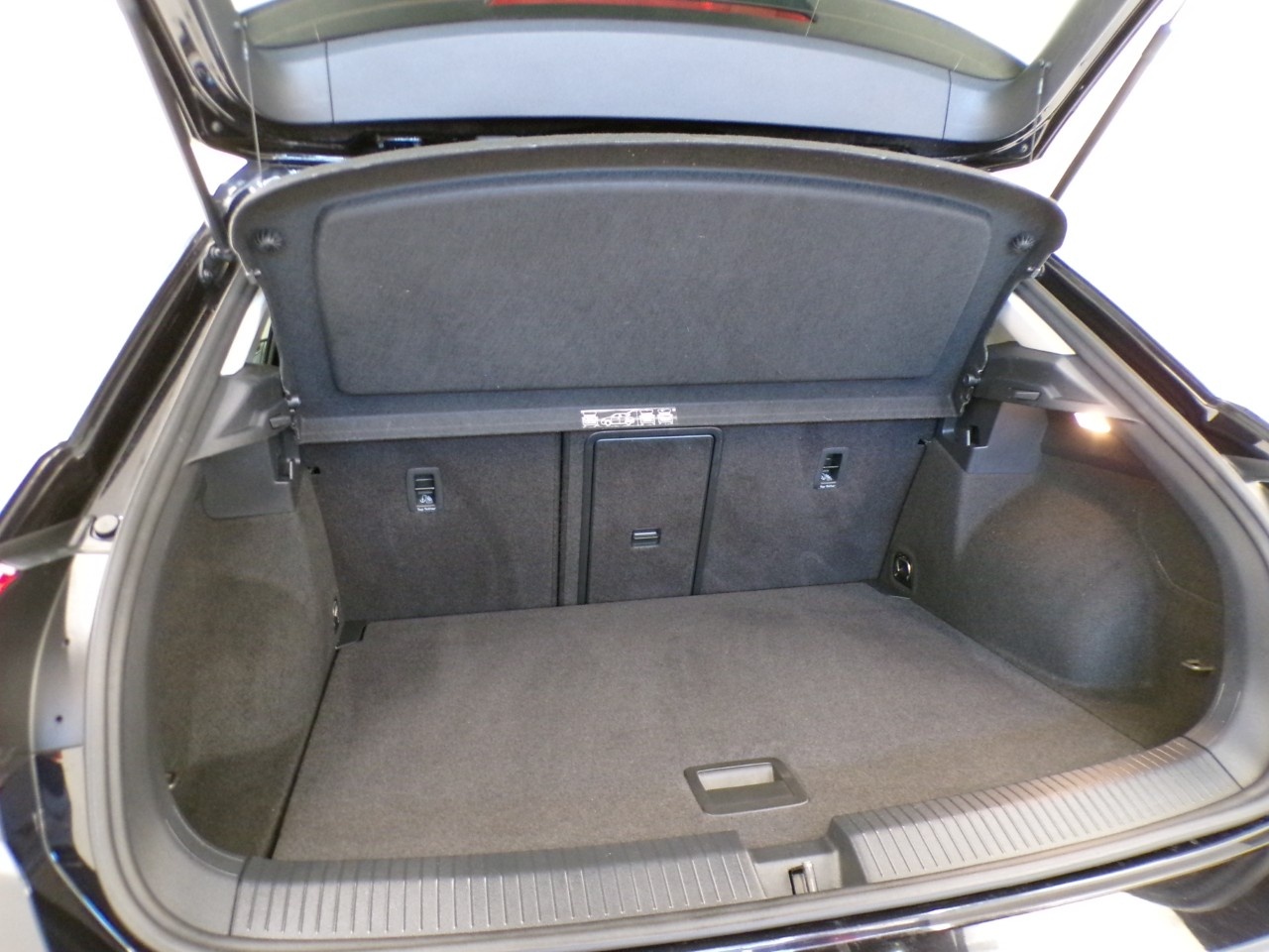 Volkswagen T-Roc T-Roc 1.6 TDI SCR Style - 9