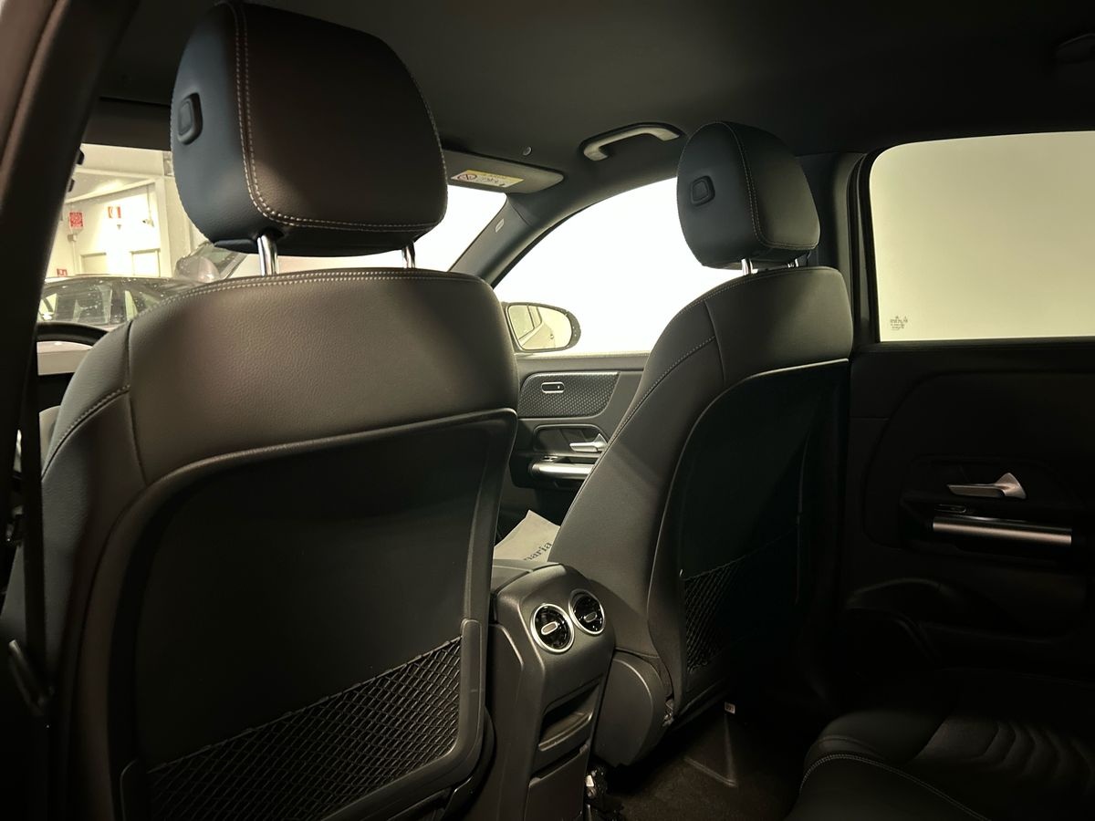 Mercedes  GLA 250 e Plug-In-Hybrid Progressive Advanced Plus 8G-DCT - 18
