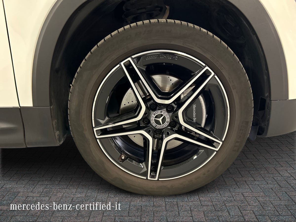 Mercedes GLB GLB 180 D Premium 8G-DCT - 16