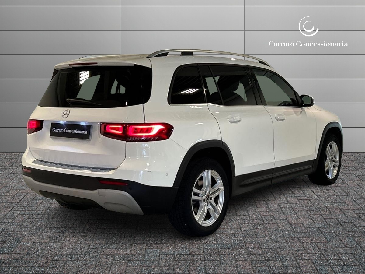 Mercedes GLB GLB 200 D Sport 8G-DCT - 2