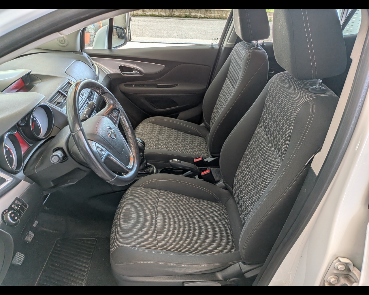 Foto OPEL Mokka 1.7 cdti Ego s&s 4x4 130cv m6