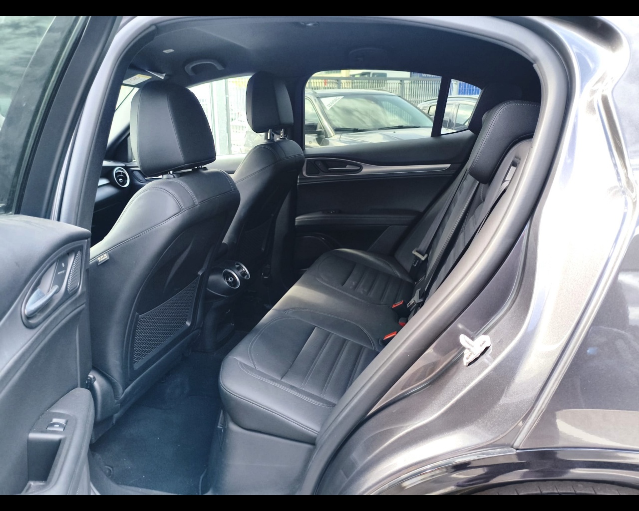 Foto ALFA ROMEO Stelvio 2.2 t Veloce Q4 210cv auto