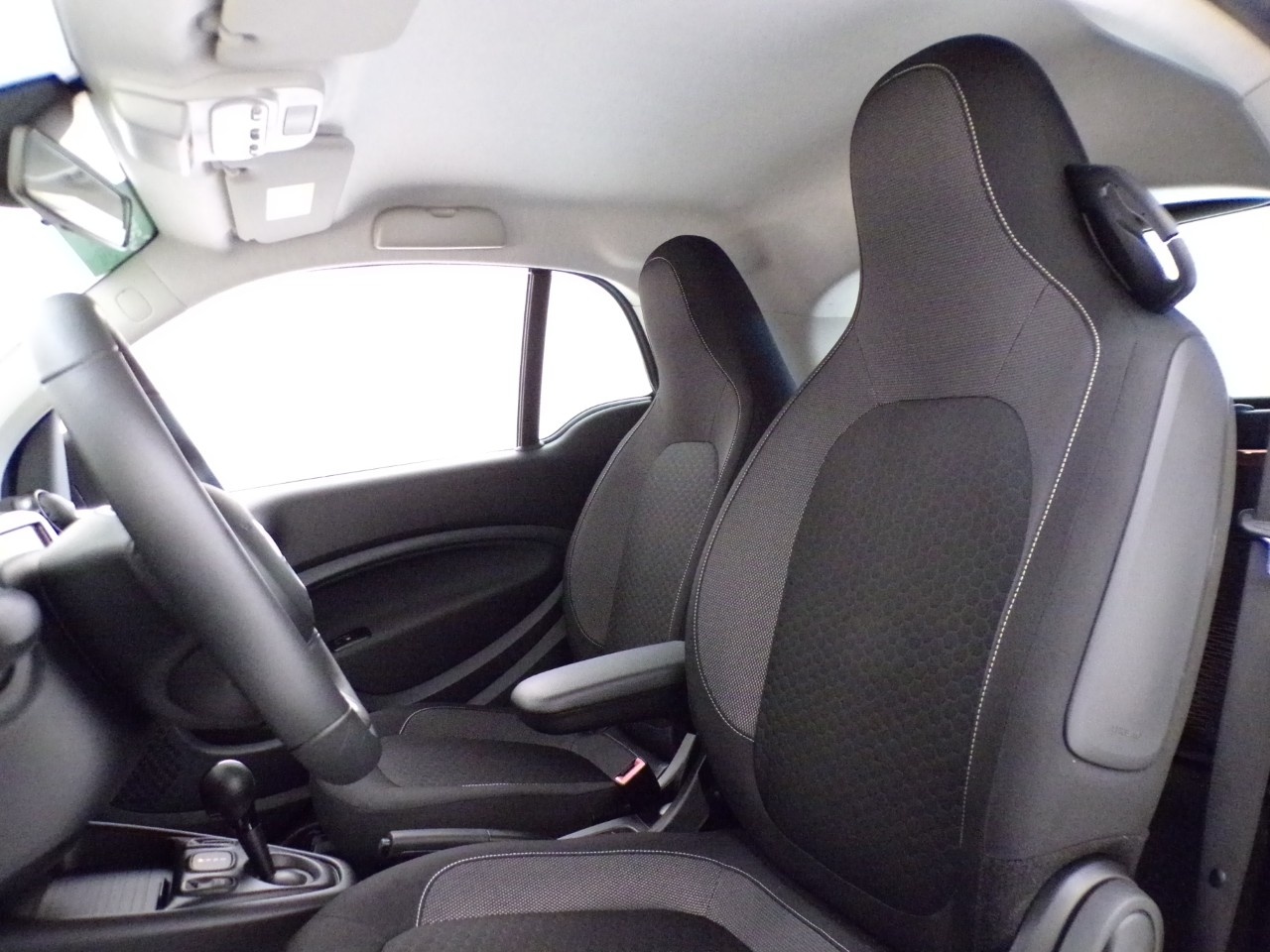 smart fortwo fortwo 22kW EQ Passion - 12