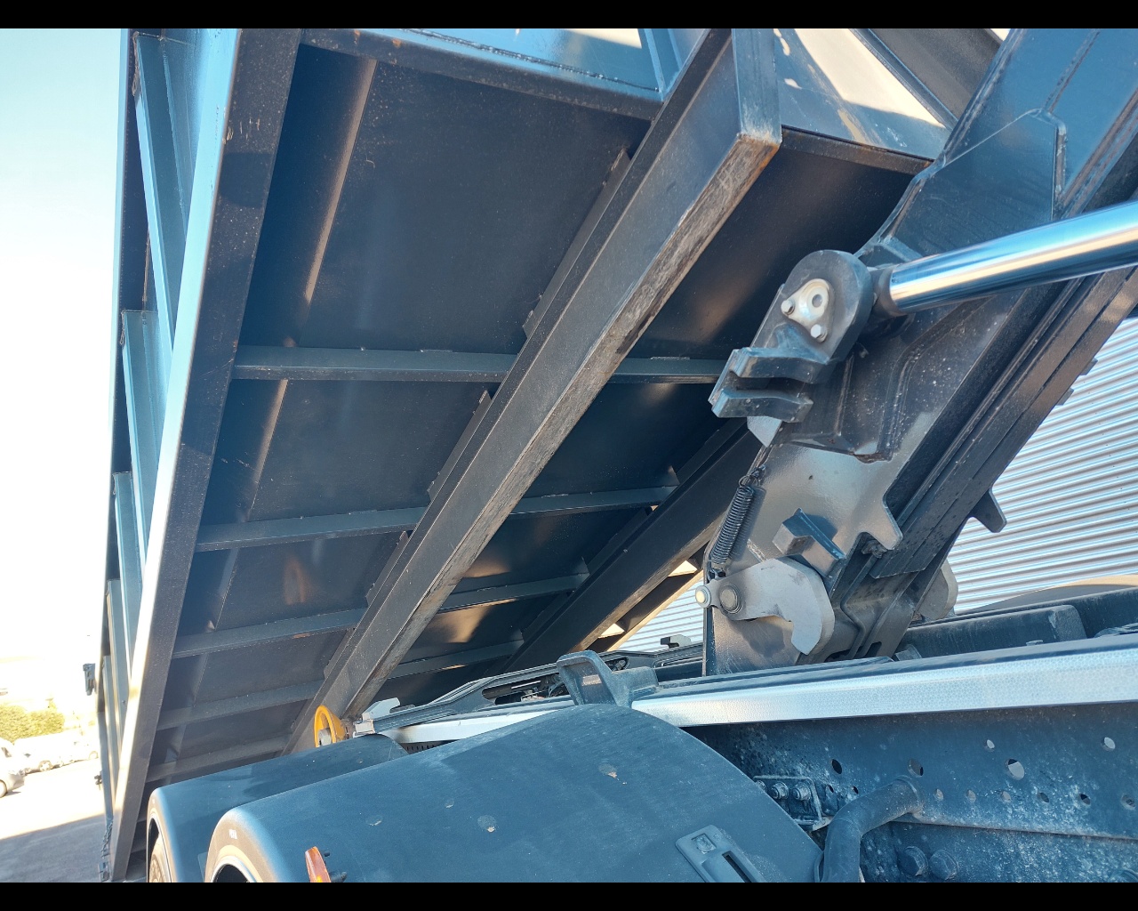 Scania Lungo Raggio LB 32 R 560 LB 8x2*6 HNB - 30