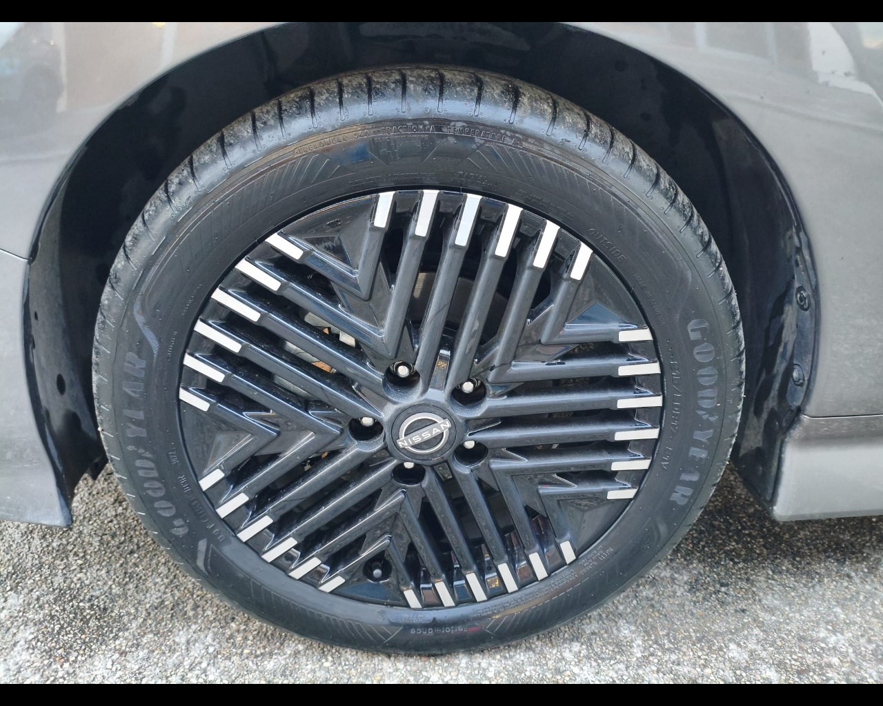 Foto NISSAN Leaf 40kWh N-Connecta 150cv