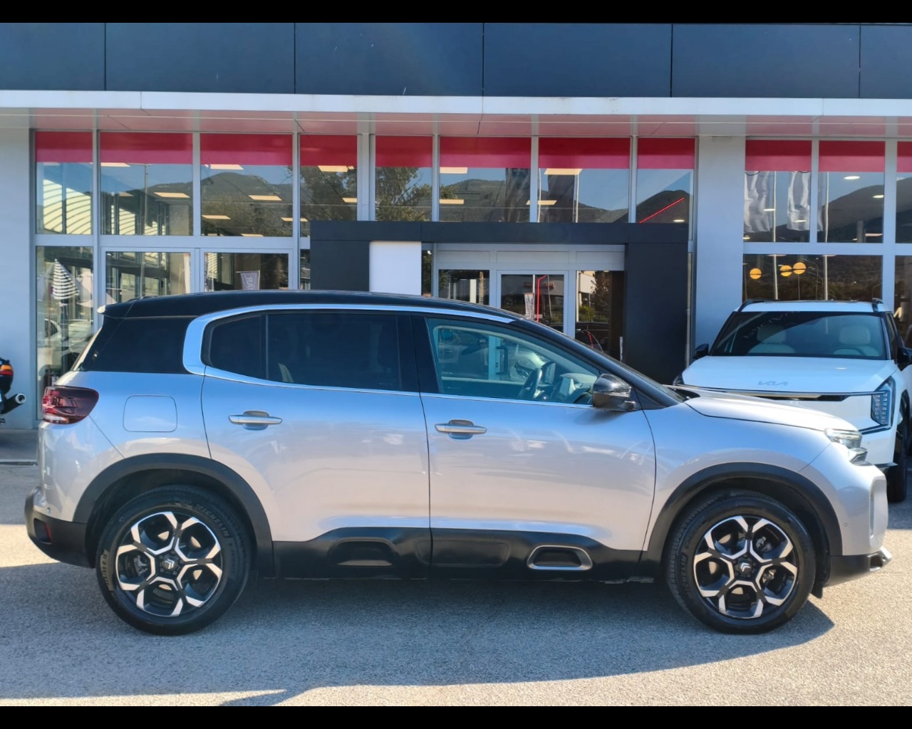 Foto CITROEN C5 Aircross 1.5 bluehdi Max s&s 130cv eat8 N1