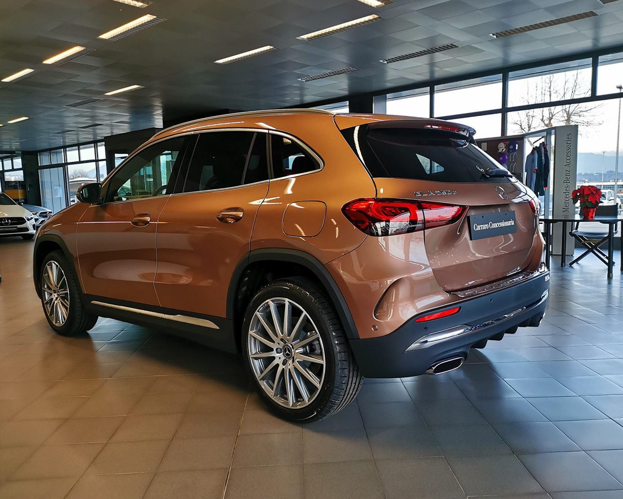 Mercedes GLA GLA 250e Plug-in hybrid Automatic PREMIUM - 5