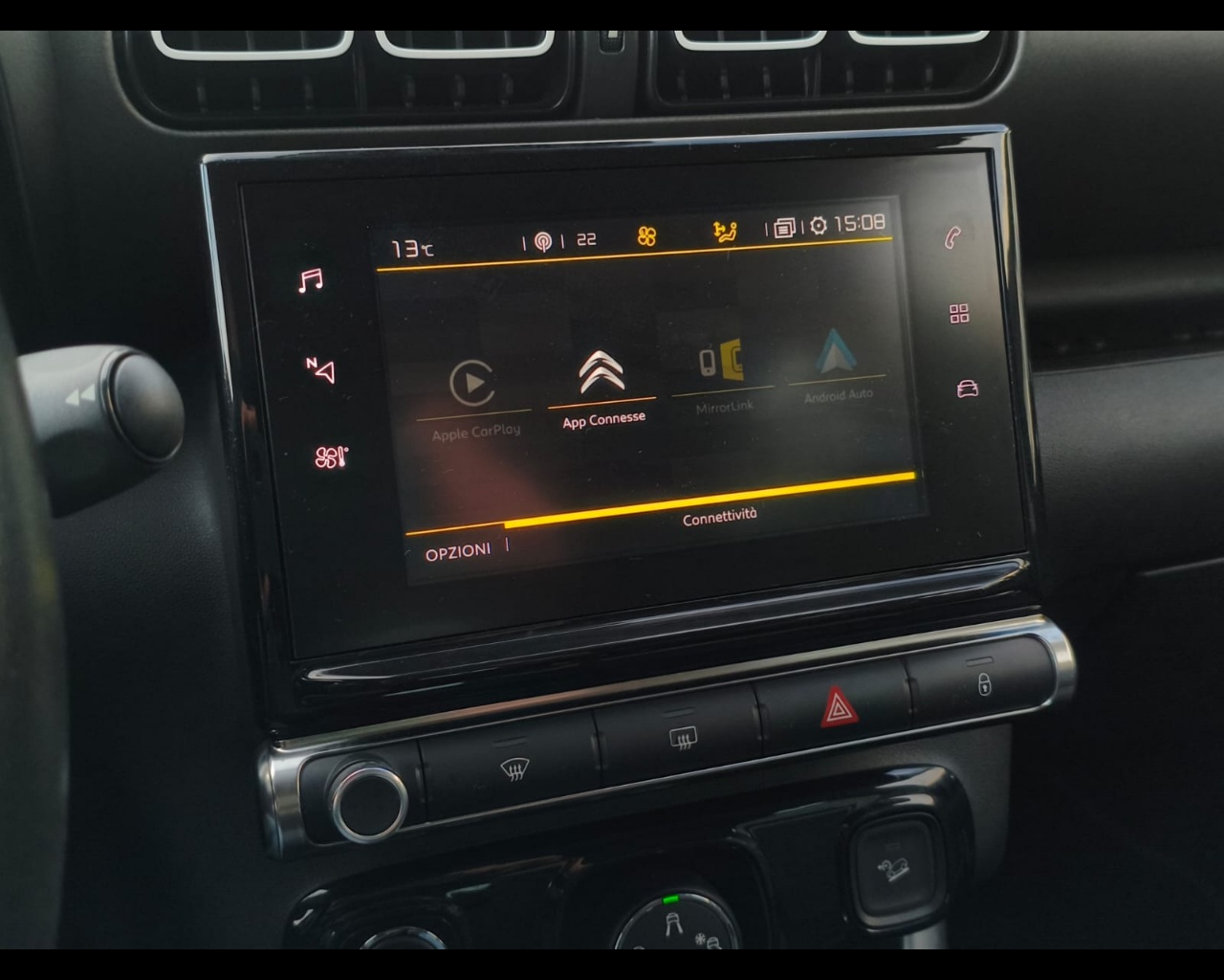 Foto CITROEN C3 Aircross 1.2 puretech Shine s&s 110cv eat6