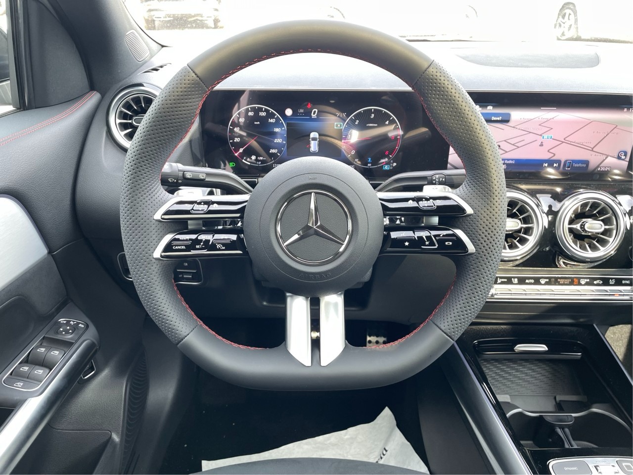 Mercedes GLA GLA 200 d Automatic AMG Line ADVANCED PLUS - 12
