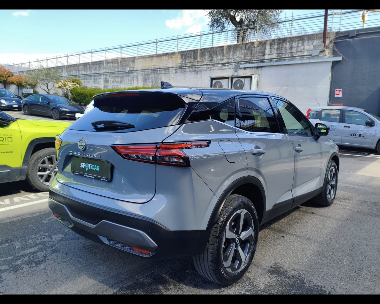 Foto NISSAN Qashqai 1.3 mhev N-Connecta 2wd 140cv