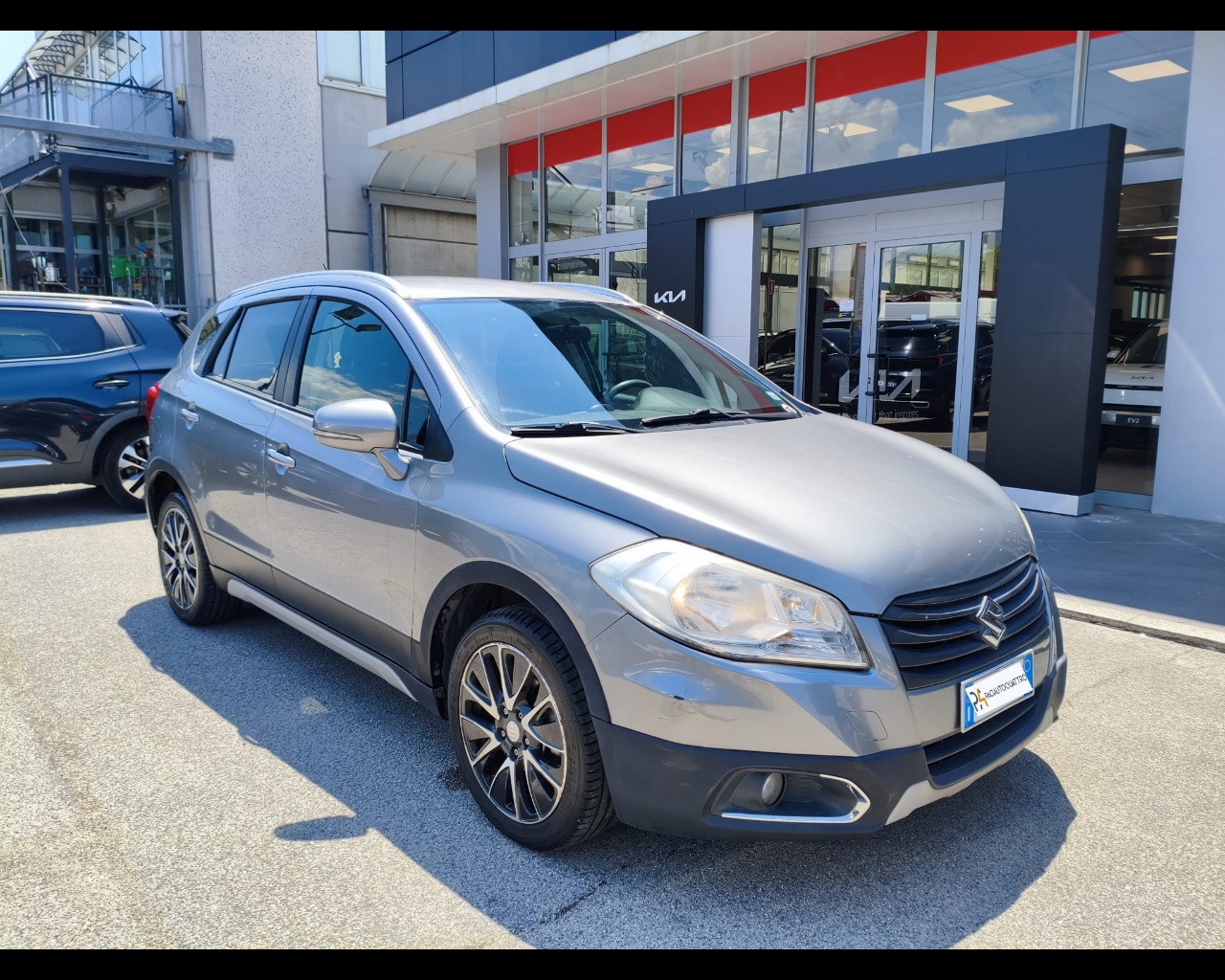 Foto SUZUKI S-Cross 1.6 ddis Easy 2wd
