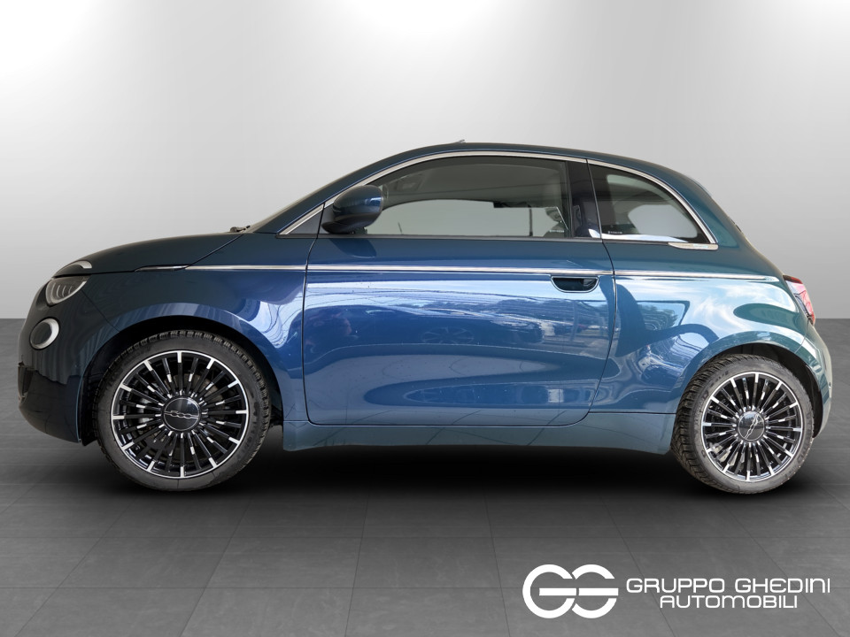 FIAT 500 500e 3+1 42 kWh La Prima Elettrica usato - 1
