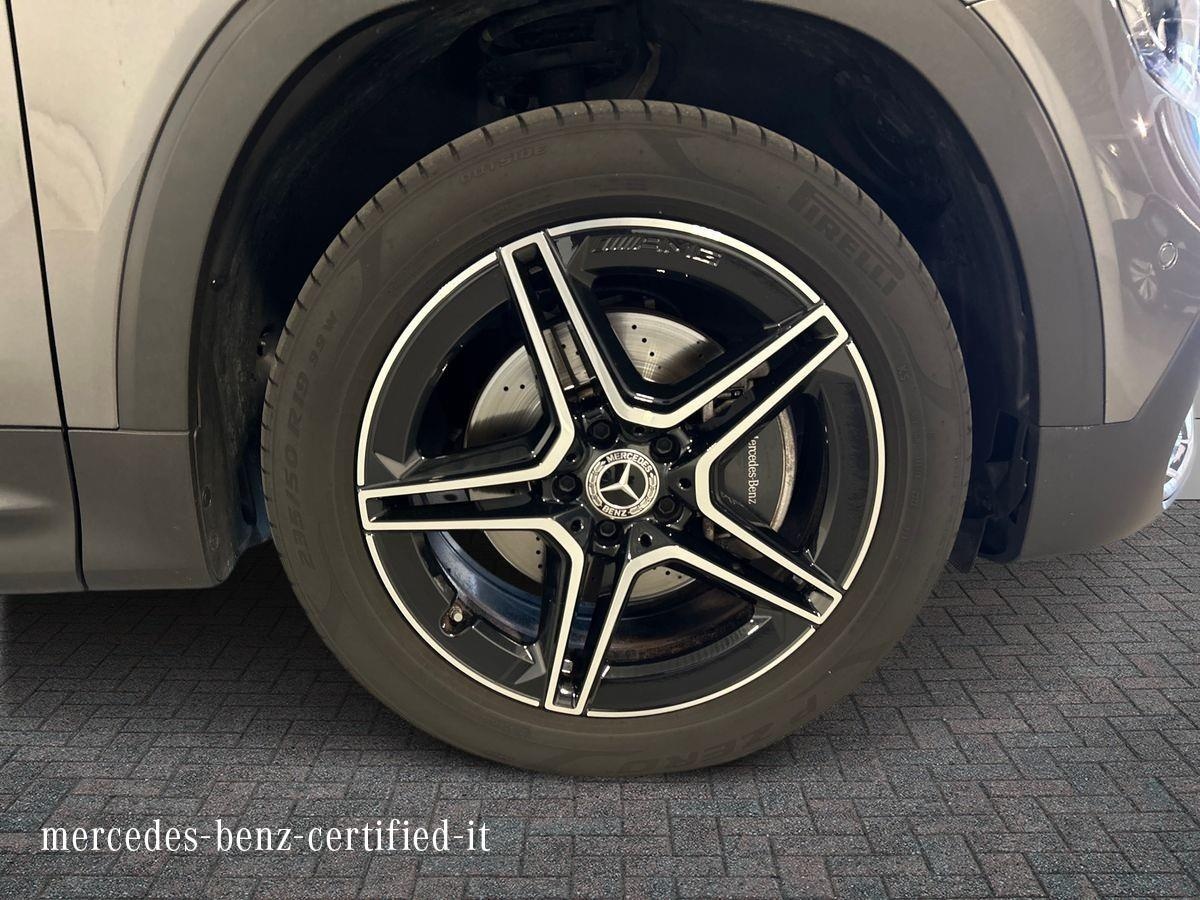 Mercedes GLB GLB 200 D Premium 8G-DCT - 17