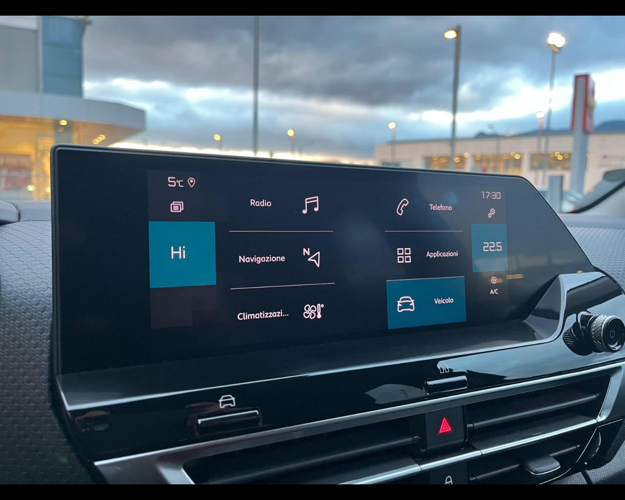 Foto CITROEN C4 1.2 puretech Shine s&s 130cv eat8