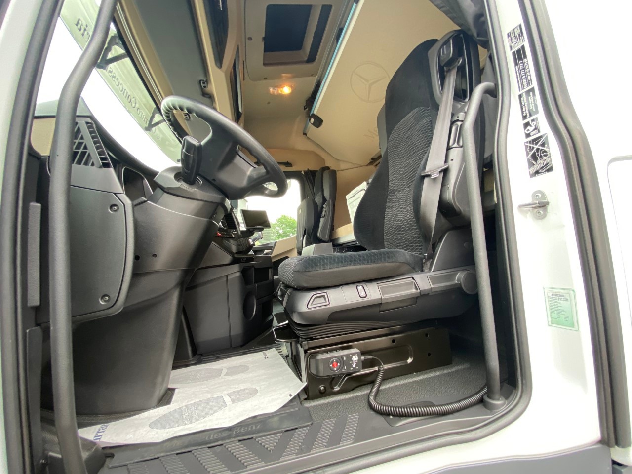 Mercedes Actros actros 2545 LnR flat cab. Str.Sp.2,5 EuroVI(E5) - 23
