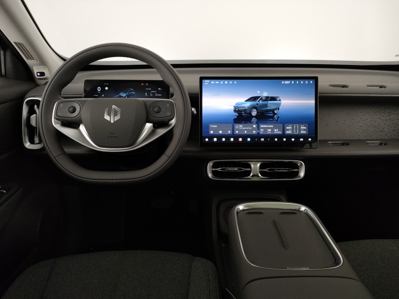 Leapmotor B10 Nuovo Elettrico B10 Porto Mantovano