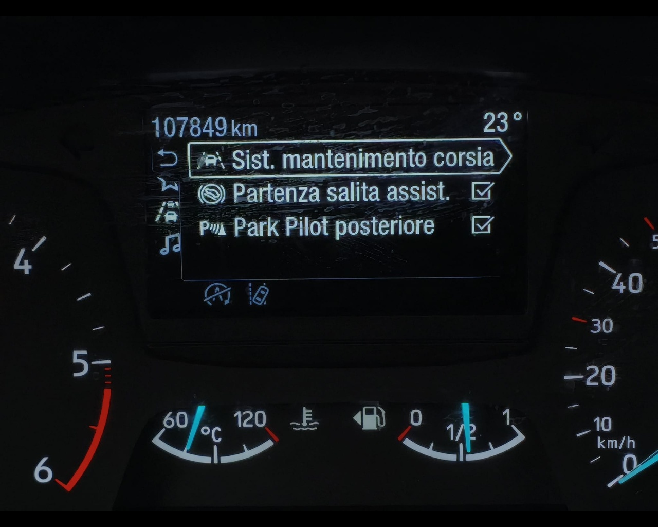 Foto FORD Fiesta Active 1.5 ecoblue 85cv my19.5