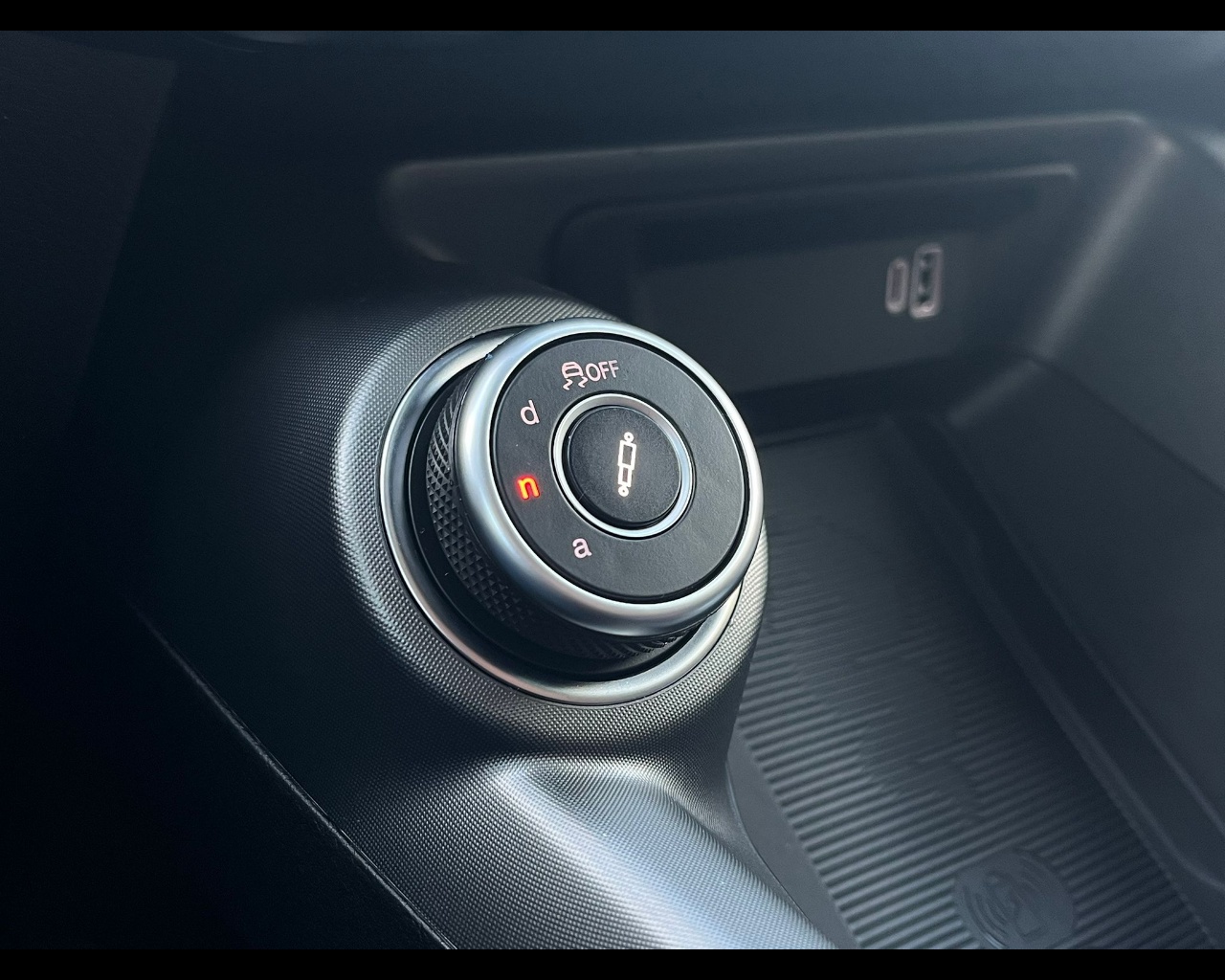 Foto ALFA ROMEO Tonale Ibrida Ibrida 175cv Tonale