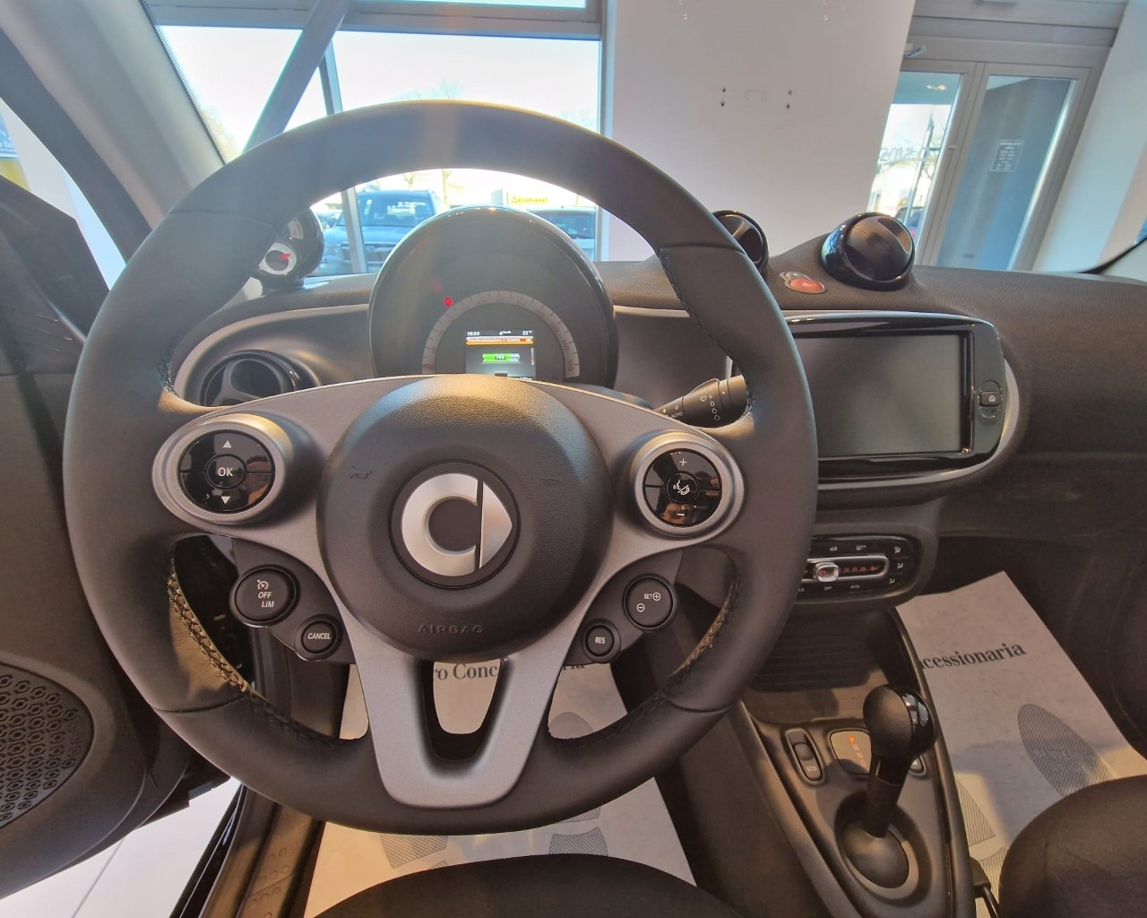 smart fortwo cabrio EQ Cabrio passion - 13