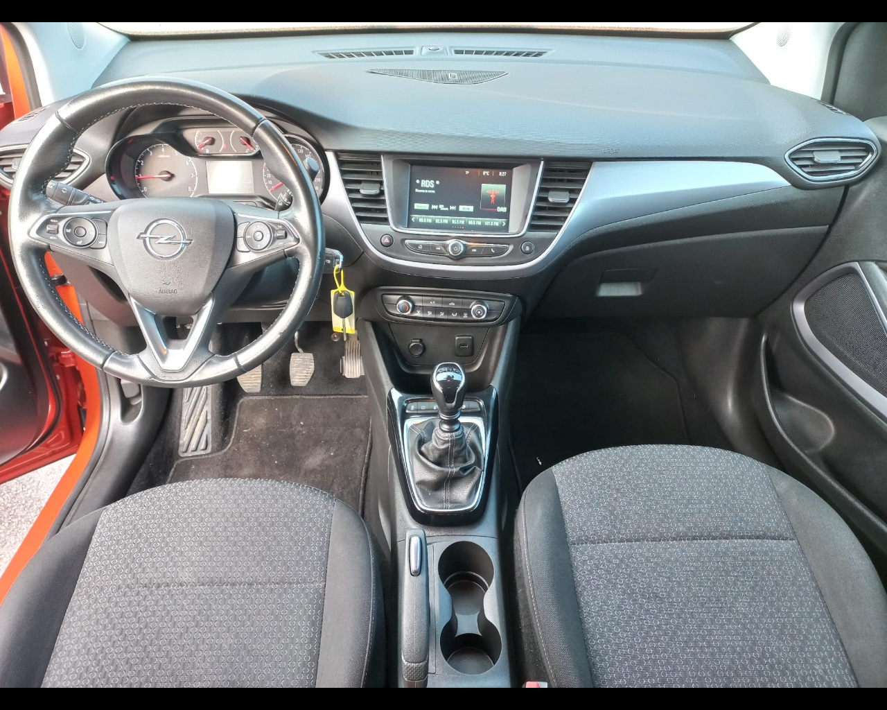 Foto OPEL Crossland 1.5 ecotec Elegance 110cv