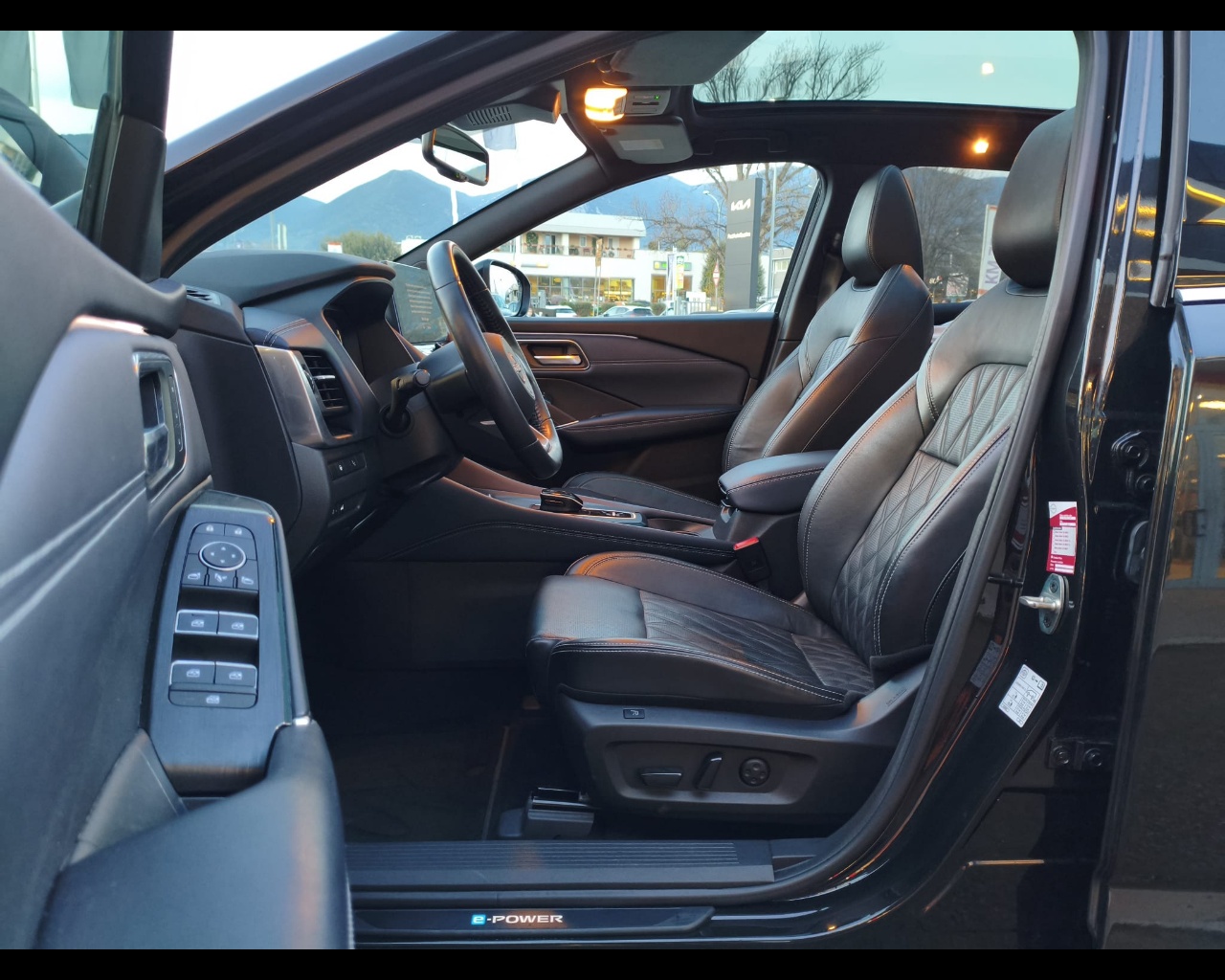 Foto NISSAN Qashqai 1.5 e-power Tekna+ 2wd